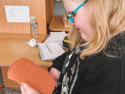 d55d4016-8a9c-4acd-aa46-2b3b469affc4