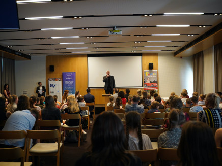 350807090_225051130285283_9147052787244297295_n