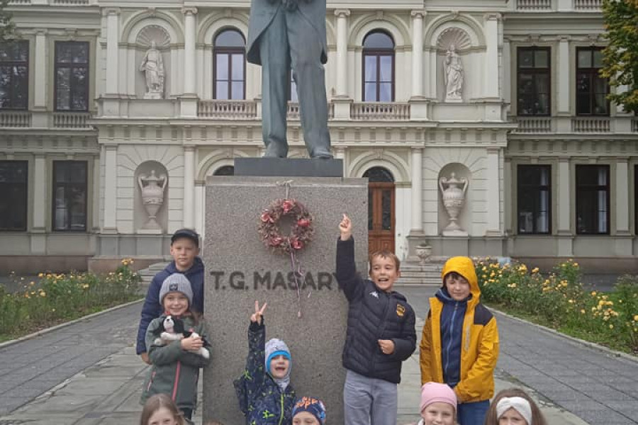 PUTOVÁNÍ PO STOPÁCH T. G. MASARYKA