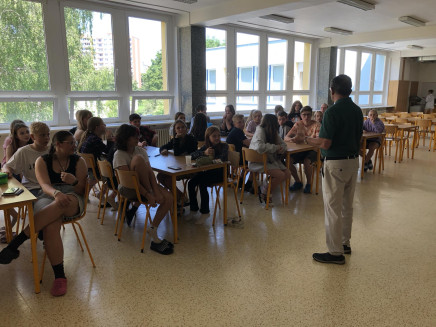 6f5599e0-b4a1-4e52-8f09-2dbfe70f01da