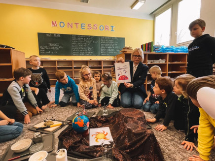 b245321e-eefa-420d-a7ee-d5282c87bf72