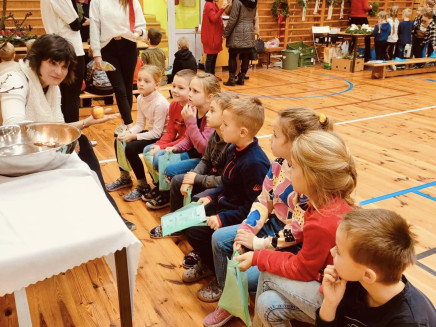 316418523_193893779839346_4291373139083739004_n