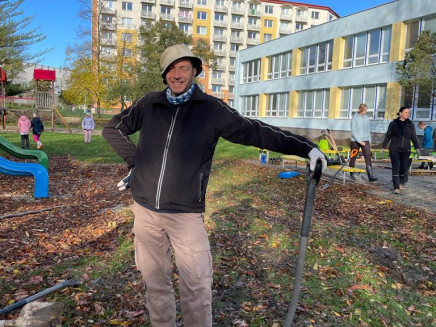 e59a214d-5ba8-4ead-baeb-6999d0069a34(5)