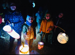 Bludičkový průvod